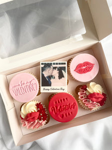 Box of 6 vanilla cupcakes